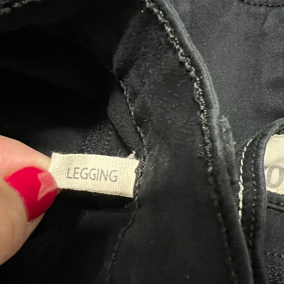 Rag & Bone women’s black jean leggings, size 30 - Picture 5 of 6